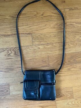Vintage Tignanello Italian Leather Black Crossbody Bag with Contrast Stitching